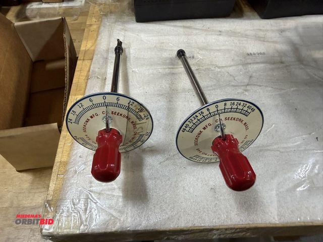 Lot 1-18851 - (1) Seekonk precision torque gauge.