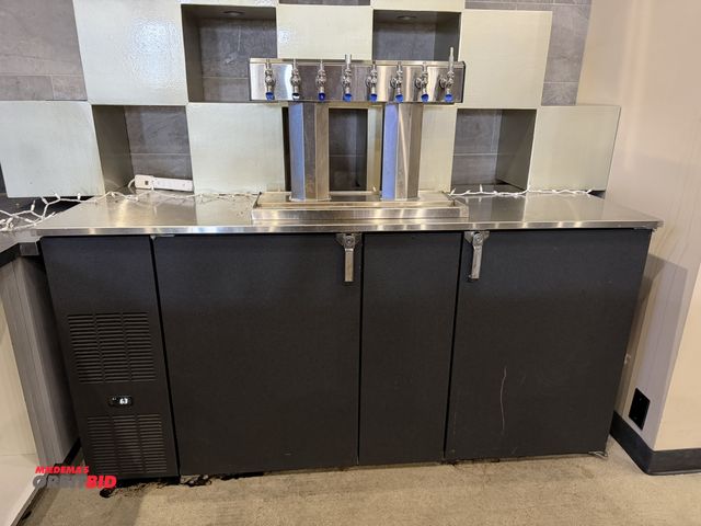 Lot 1-11152 - (1) Glastender model KC72 2-door kegerator, (for mini kegs) with 8-spigots, regulators, (cabinet dim...