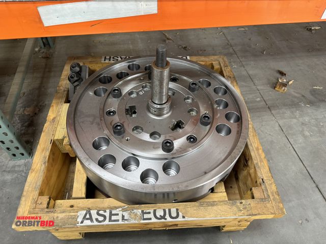 Lot 1-19492 - (1) approx. 24", 3-jaw chuck.