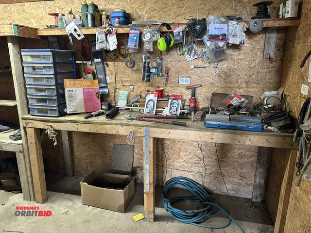 Lot 1-14199 - Entire contents of tool room, includes (1) set of 18" bolt cutters, various new Chapin Industrial Re...