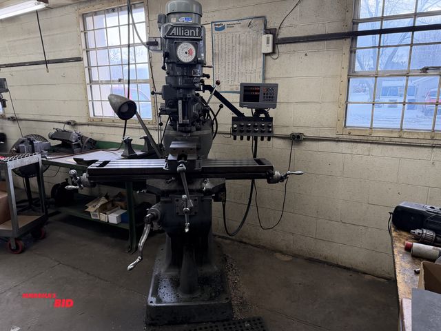 Lot 1-1617 - Alliant Vertical milling machine 3-HP 60 to 4500-RPM Variable Speed, 9" x 42" Table, Heidenhain 2-Ax...