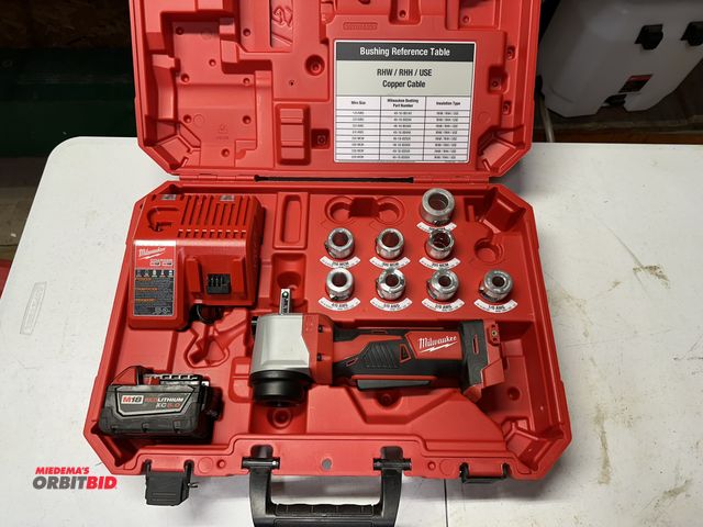 Lot 1-4139 - (1) Milwaukee, Cat #2935-20, 18V cordless cable stripper kit with M18 red lithium XC5.0 battery, Mil...