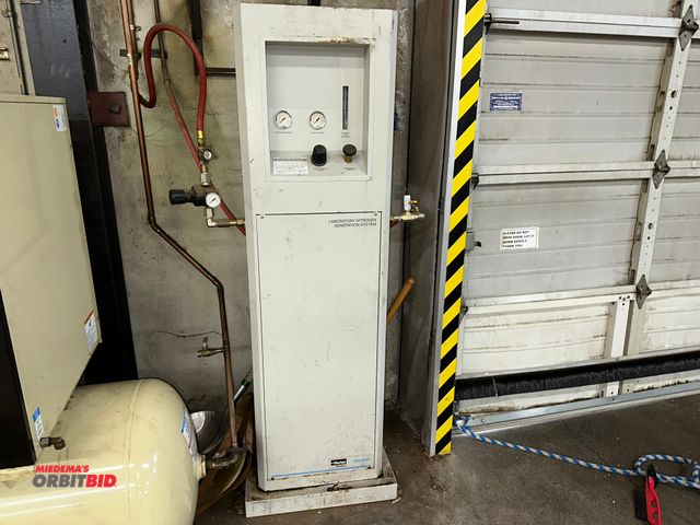 Lot 1-13710 - (1) Parker, model 75-78, nitrogen generator station, with compressed air processing and analog gauge...