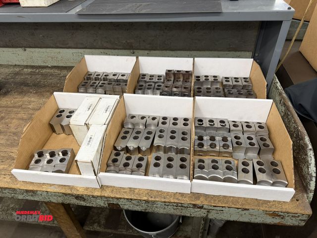 Lot 1-1739 - Large lot of assorted soft chuck jaws, steel polish.