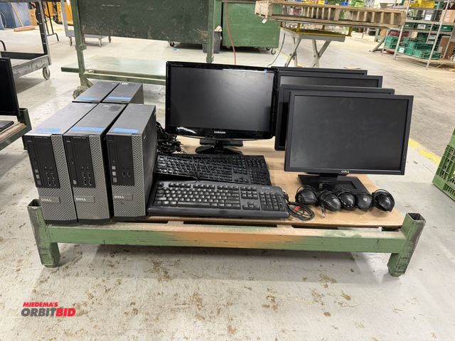 Lot 1-16770 - Lot of (5) Dell Optiplex computer towers, includes 4 model 7010, 1 model 3010, (6) assorted Dell, Sa...