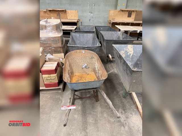 Lot 1-7507 - Lot Of (3) Wheel Barrells