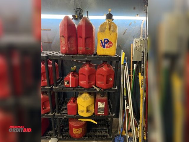 Lot 1-18652 - (1) rack, approx. 36" x 18" x 54" tall, with assorted fuel cans, includes (2) 6-gallon, (4) 5-gallon...