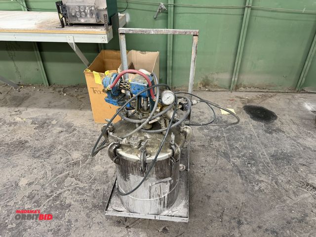 Lot 1-17196 - (1) approx. 5 gallon capacity Binks paint pot with cart, Binks HVLP paint gun, hoses, and ground cla...
