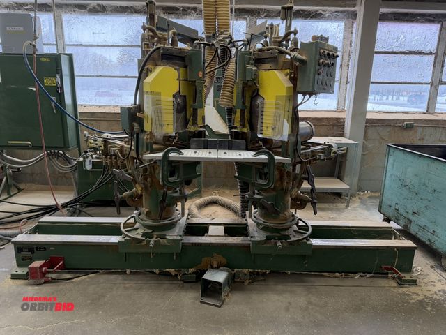 Lot 1-16202 - (1) Bell, model 424, double end trim and bore machine, S/N B-424-338-77, with (2) 3 phase, 3 HP bori...