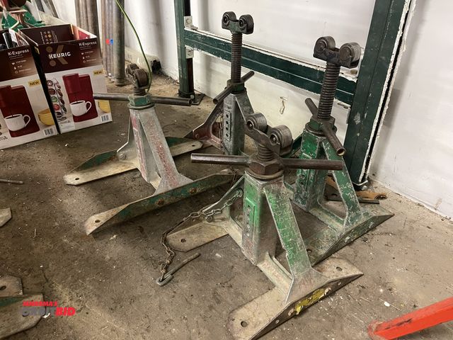 Lot 1-6227 - Lot of (4) Greenlee reel stands.