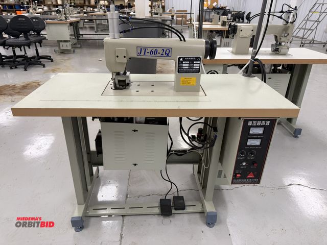 Lot 1-4851 - (1) 2021 Futan Ultrasonic sewing machine, model JT-60-2Q, 220V, with power table (47 1/4" x 21.5" x ...