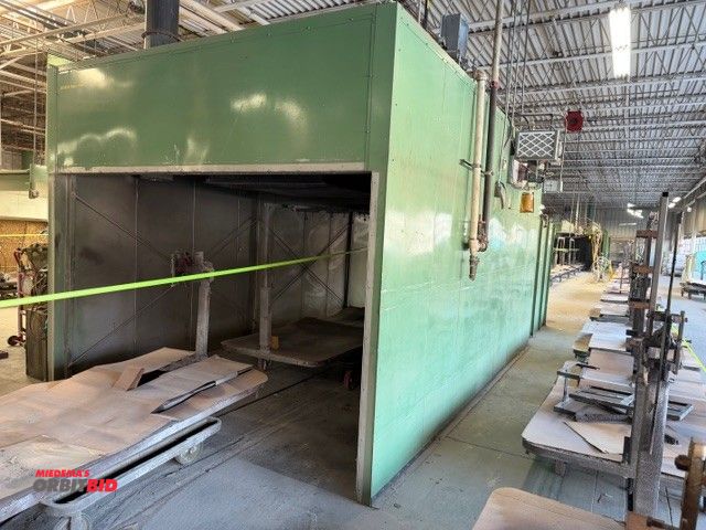 Lot 1-17253 - (1) 1986 Glaze oven, approx. 25' 7" long x 113" high x 132" wide, (usable interior dims are 125" wid...