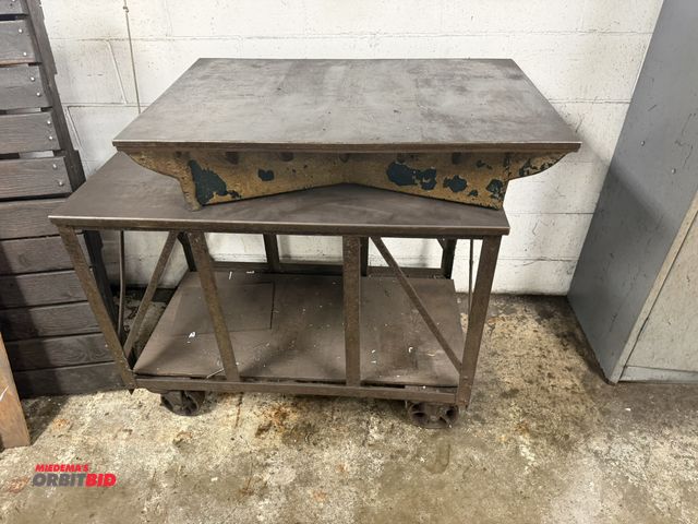 Lot 1-6391 - (1) heavy duty machinists table, 36 1/4" x approx. 24 1/4" x 7" tall, on heavy duty steel rolling ca...