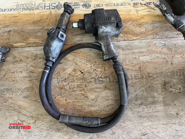 Lot 1-1334 - (1) Ingersoll-Rand, model unknown, 1" drive impact tool with heavy duty hose and twist lock attachme...