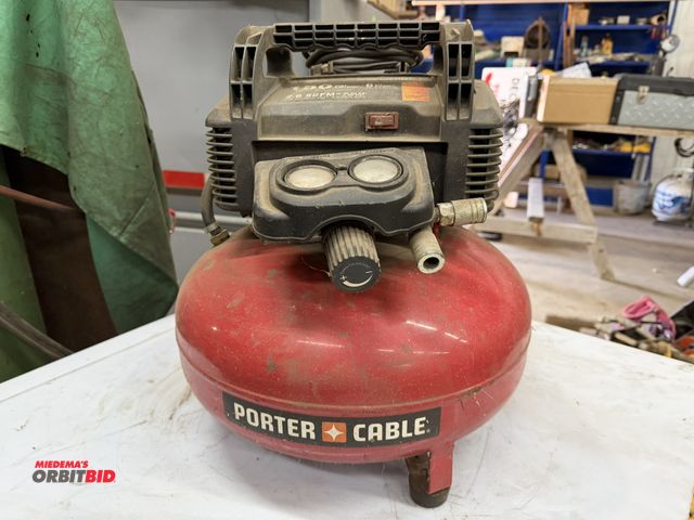 Lot 1-1376 - (1) Porter Cable 6 gallon capacity portable pancake compressor (150 PSI max.), working condition unk...