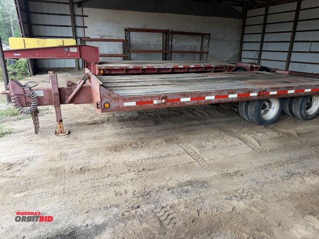Lot 1-18366 - 1990 Interstate T20DT Tag Trailer 10-ton, 201" x 102" wide load bed, steel and wood combination with...