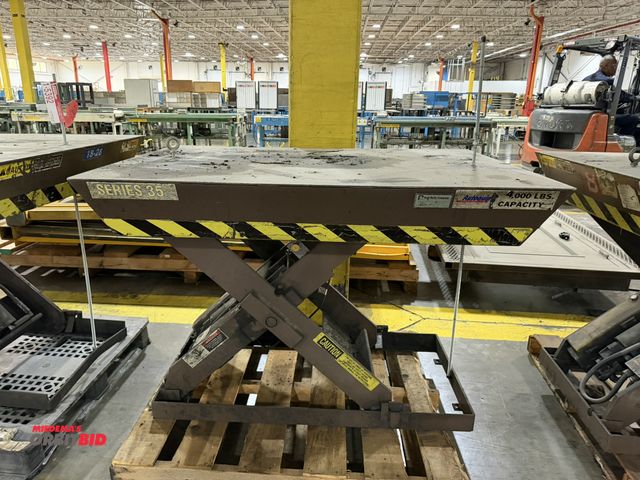Lot 1-5393 - (1) Autoquip, model 36S40, Series 35, 4000 lb. capacity, 460V, 3 phase hydraulic, heavy duty scissor...