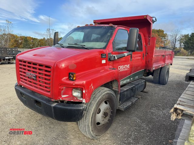 Lot 1-15900 - 2004 GMC C6500 Dump Truck Quad cab, (mileage subject to change), 14' dump body, 24" sides (sides fol...