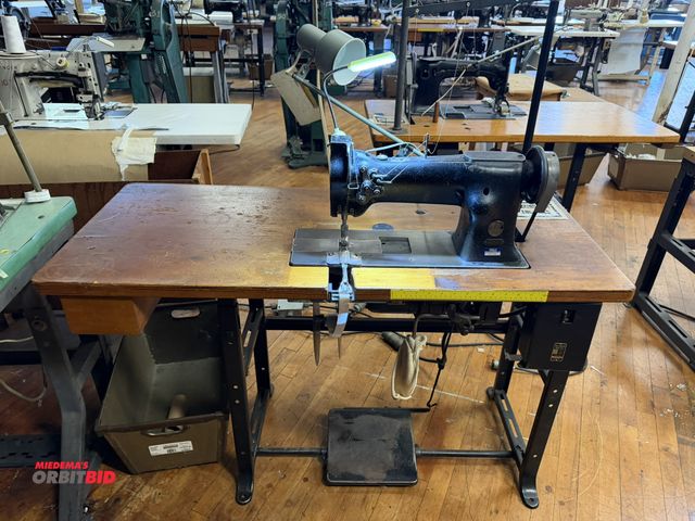 Lot 1-4656 - (1) Singer, model 112W115, commercial sewing machine with power table, Singer Mfg. 1/2 HP, 250V, 2 &...