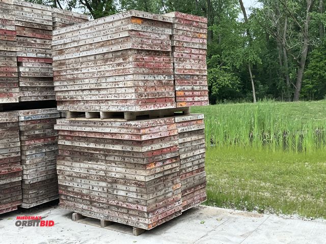Lot 1-17868 - Lot of approx. (65) 2’ x 5’ steel framed poured wall forms