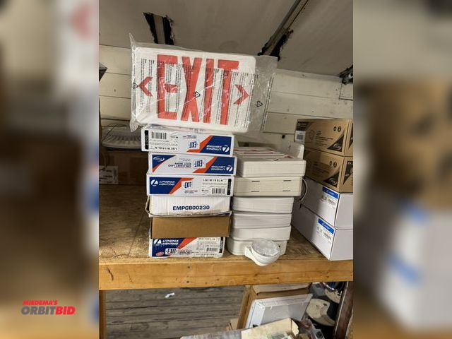 Lot 1-4470 - Lot of (6) new Lithonia LQCW1RELN, Exit signs, and (6) out of box Exit signs.