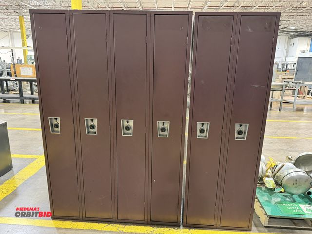 Lot 1-5158 - (1) 48" width x 6' height x 18" depth bank of 4 lockers, and (1) 24" width x 6' height x 18" depth b...