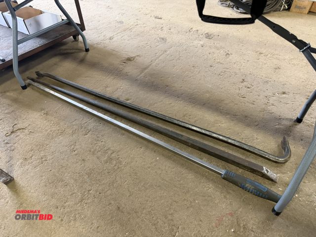 Lot 1-18491 - (1) approx. 60" crow bar, and (2) approx. 60" pry bars (1 with handle).