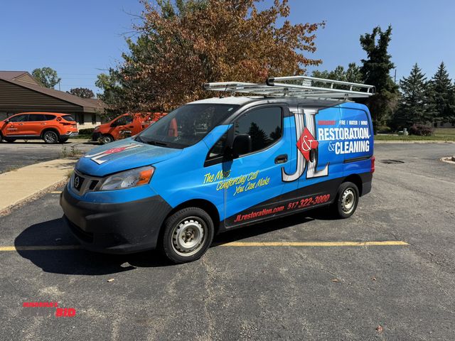 Lot 1-420 - 2015 Nissan NV200 Cargo Van 4 cylinder gas engine, automatic transmission, AM/FM/CD stereo, A/C, tra...