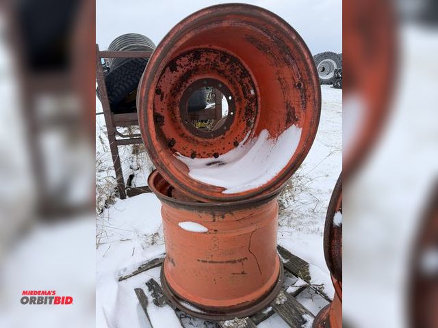 Lot 1-11668 - (1) set of 10-bolt tractor tire rims, approx. 31.5" diameter, 27" from inside of bead to inside of b...