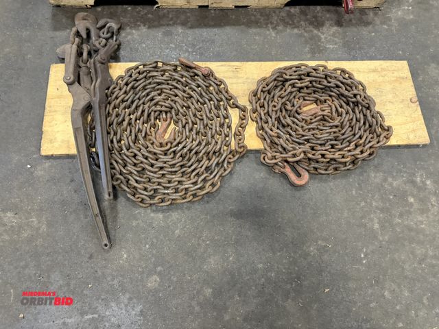 Lot 1-6482 - Lot of (2) approx. 24' x 3/8" chains with (2) snap binders.