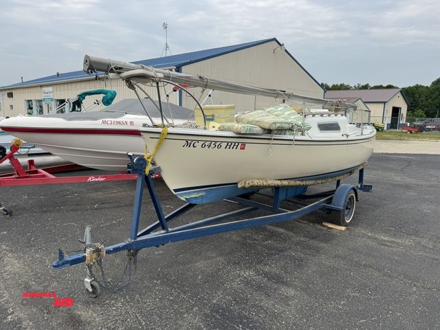 Lot 1-6550 - (1) Balboa 19' Sailboat, includes mast, Johnson 4 HP trolling motor, condition on boat is unknown, p...