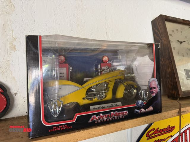 Lot 1-8194 - (1) Iron Legends Collectible Arlen Ness Limited Edition Series die cast motorcycle in original box.