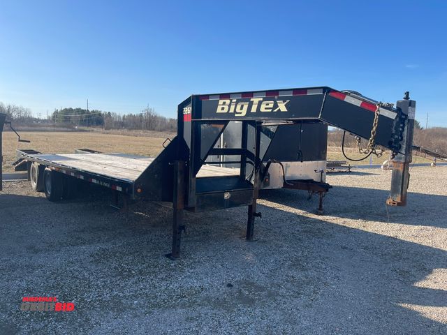 Lot 1-19208 - 2016 Big Tex 22GN-20BK+5 Tandem Axle Gooseneck