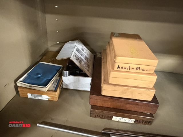 Lot 1-12395 - Lot of assorted inspection tools, includes (1) 4-piece small hole gauge set, (1) Baker dial depth ga...