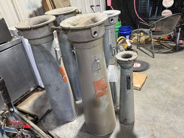 Lot 1-1532 - Lot of (6) various Venturi air blower tube units.