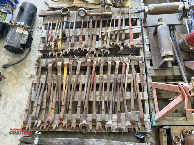 Lot 1-1413 - Skid of assorted spud wrenches.
