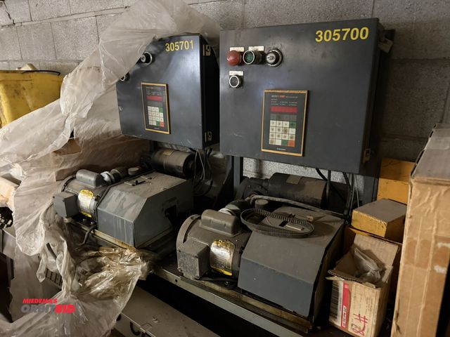 Lot 1-17072 - (2) Melsec, model F-20DU, horizontal machining center control panel with motor and assembly, with 1/...