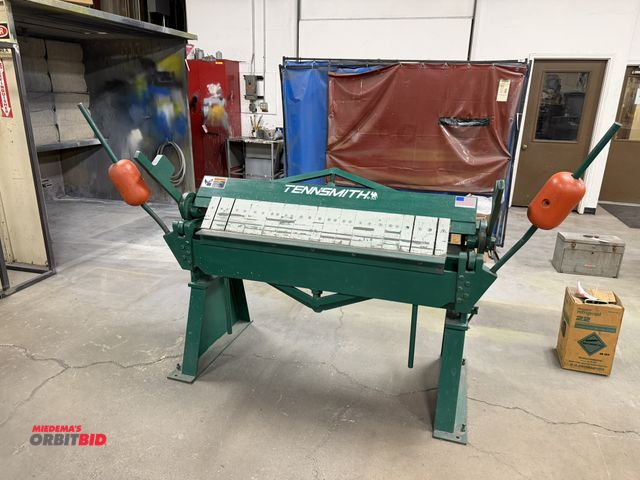 Lot 1-15303 - (1) Tennsmith box and pan hand brake, S/N 15011, winning bidder responsible for proper removal.