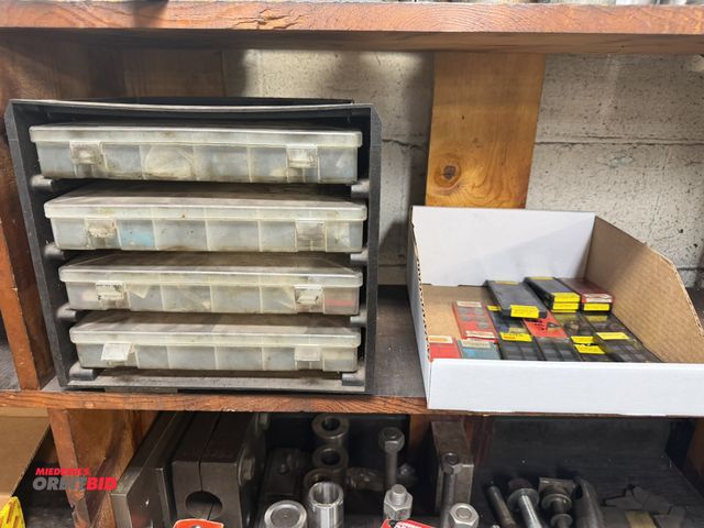 Lot 1-6381 - Lot of assorted carbide inserts, and Plano 4-slot parts bin with assorted inserts, screws, and repai...