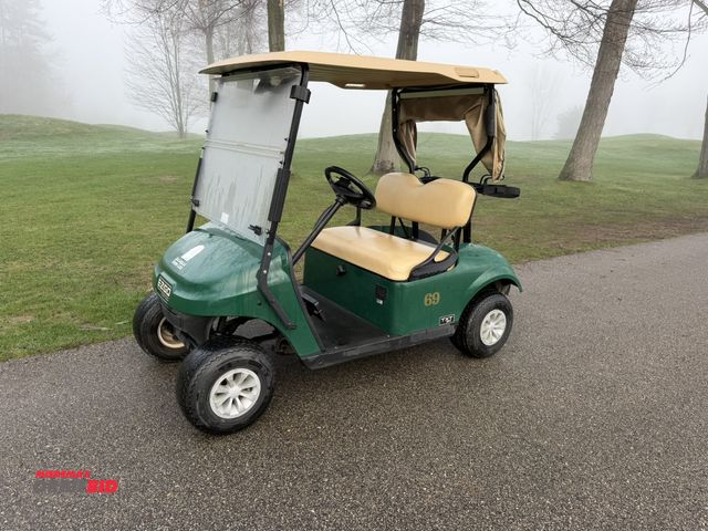 Lot 1-19367 - (1) 2019 E-Z-Go EFI golf cart with a Kawasaki gas engine, model 657061G01, includes canopy, fold-dow...