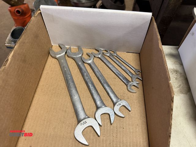 Lot 1-18422 - Set of Snap-On combination wrenches, sizes 5/16" up to 7/8".