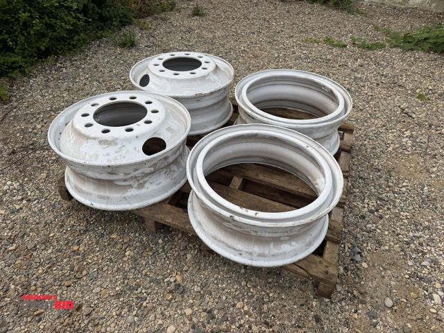 Lot 1-18261 - (4) steel 22.5 rims.