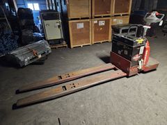 Lot 1-15233 - undefined