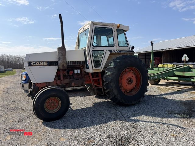 Lot 1-19157 - Case 2090 Tractor, cab, 3 point, PTO, 2 remote ports, 20.8-38 rear tires, 11.00-16 front tires, 4532...