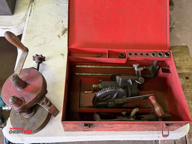 Lot 1-18194 - (1) Bench mount 4" hand grinder, and (1) manual bench mount drill with steel case.