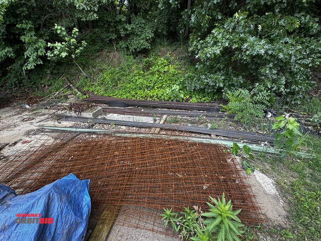 Lot 1-14291 - Large lot of assorted re-rod, includes 20' x 7/8", 20' x 1/2", and lot of assorted approx. (20) piec...