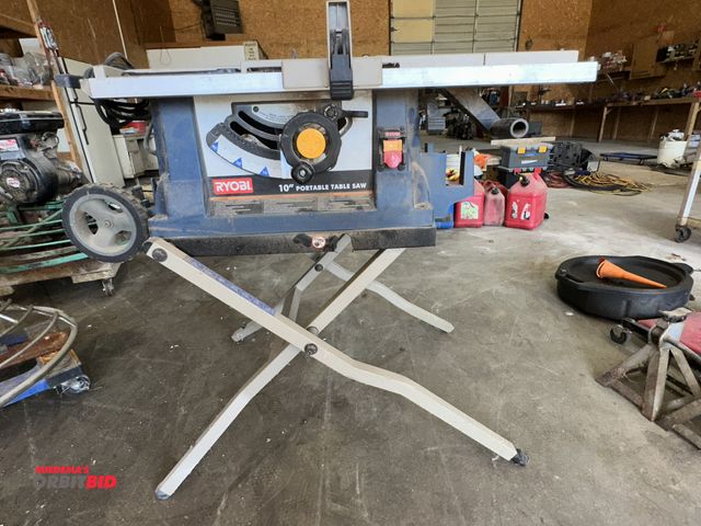 Lot 1-14122 - (1) Ryobi, model BTS21, 120V/5000 RPM, 10" table saw, S/N X073241734, with collapsible stand, movabl...