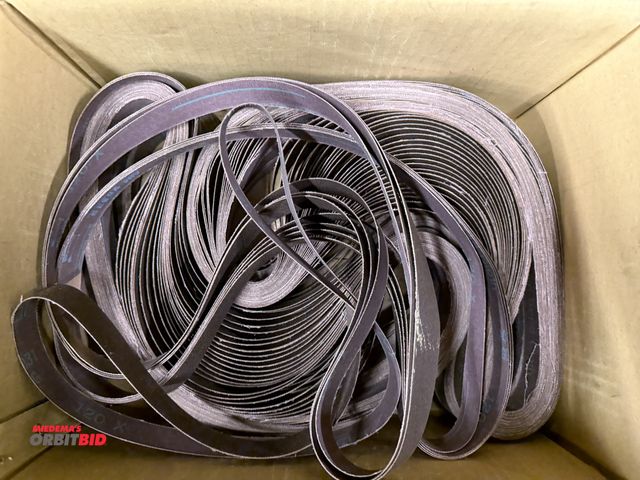 Lot 1-1825 - Lot of 1" x 42" sanding belts.