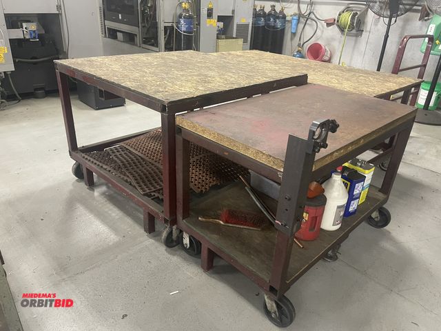Lot 1-19313 - Lot of (3) assorted heavy duty steel rolling shop tables, 48" x 27" with Cat 40 tool holder, 48" x 4...