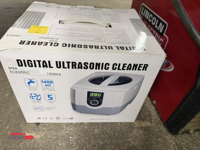 Lot 1-16955 - (1) Digital Ultrasonic Cleaner, model 100004, 1.5 qt. tank capacity, stainless steel tank material, ...